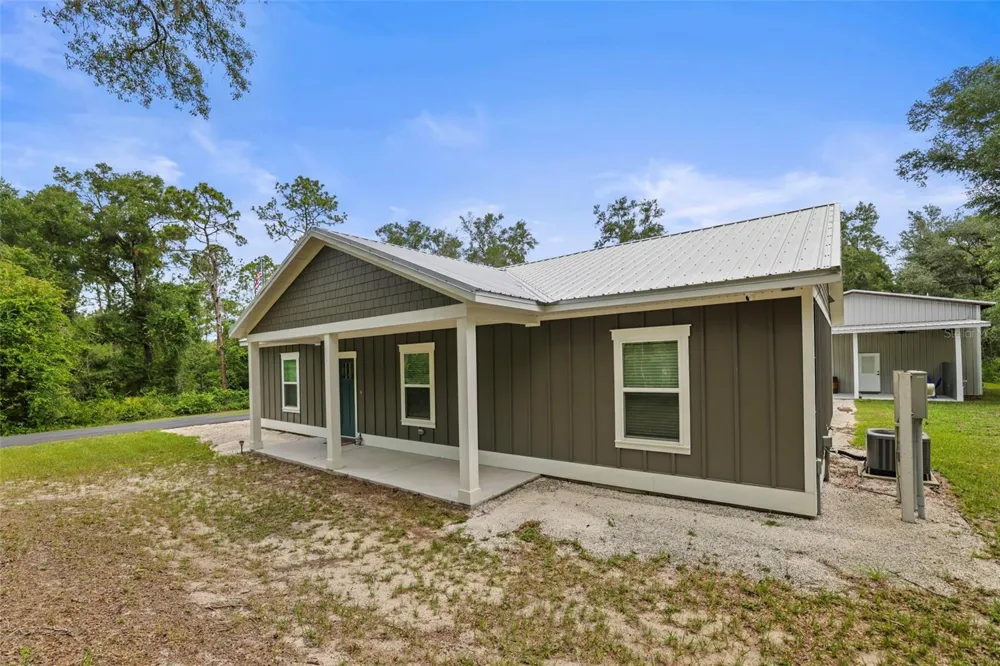 7218 SOUTHEAST AVENUE Webster, FL 33597