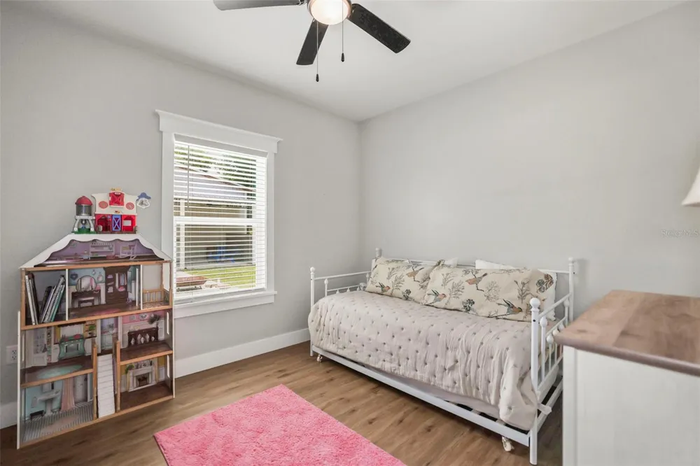 7218 SOUTHEAST AVENUE Webster, FL 33597