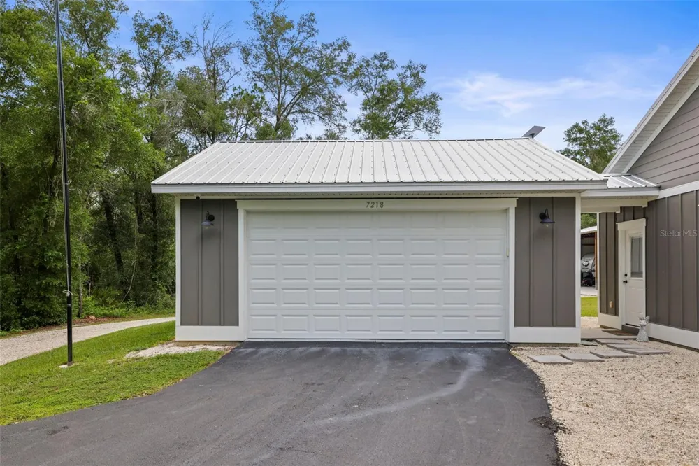 7218 SOUTHEAST AVENUE Webster, FL 33597