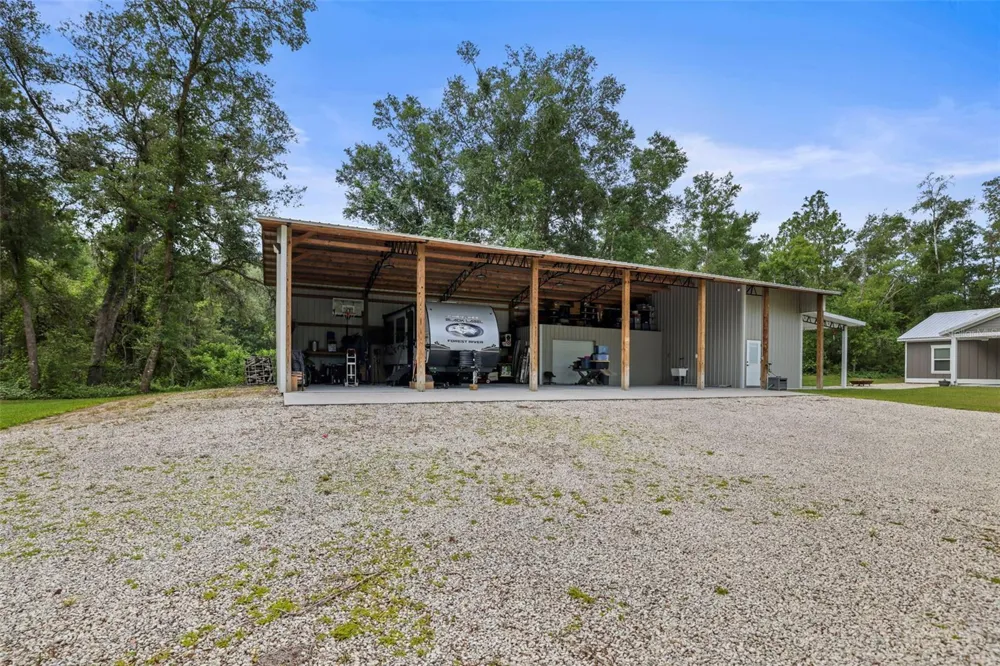 7218 SOUTHEAST AVENUE Webster, FL 33597