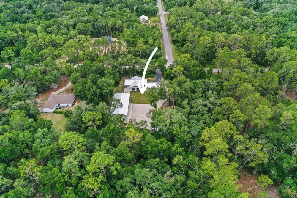 7218 SOUTHEAST AVENUE Webster, FL 33597