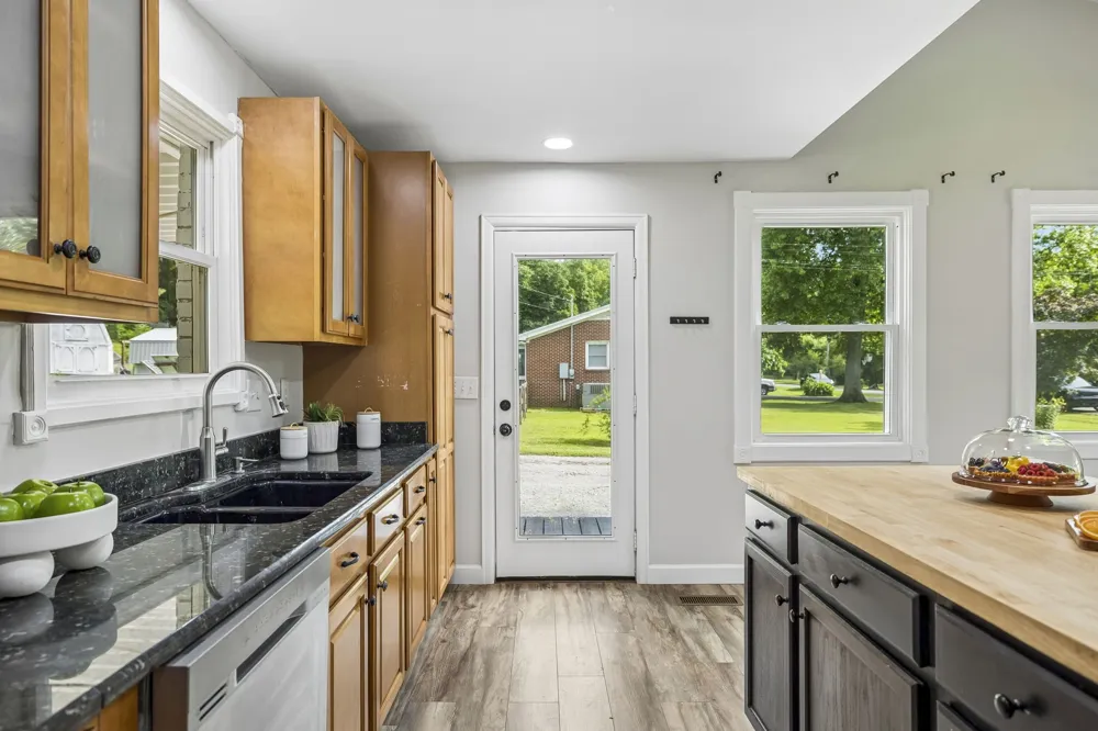 2632 Owens Dr Santa Fe, TN 38482