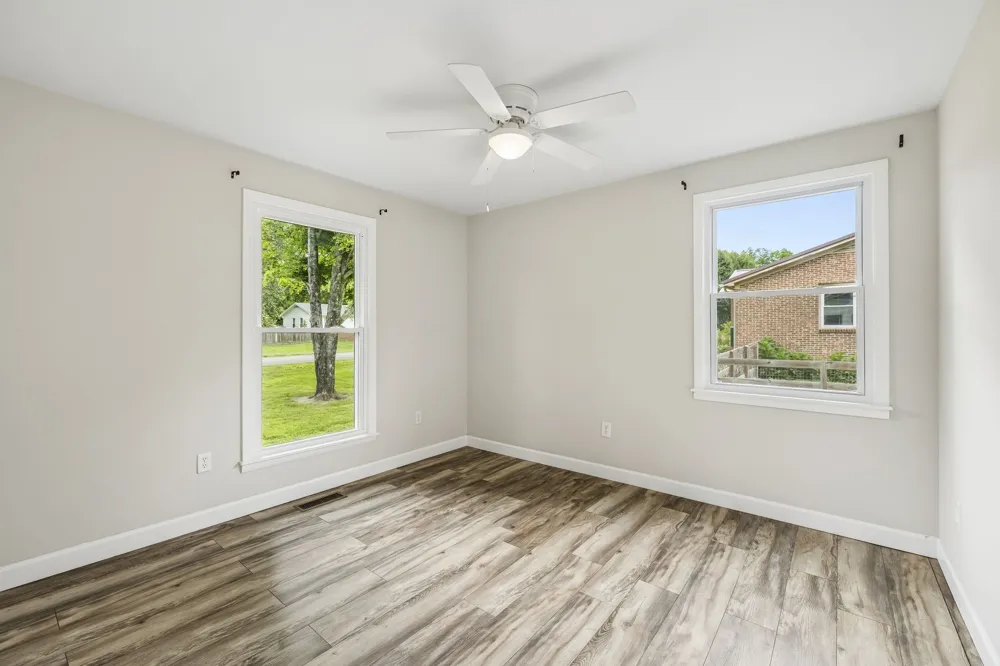 2632 Owens Dr Santa Fe, TN 38482