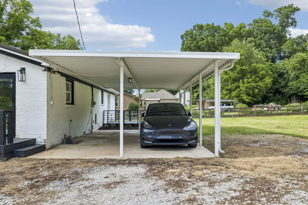 2632 Owens Dr Santa Fe, TN 38482