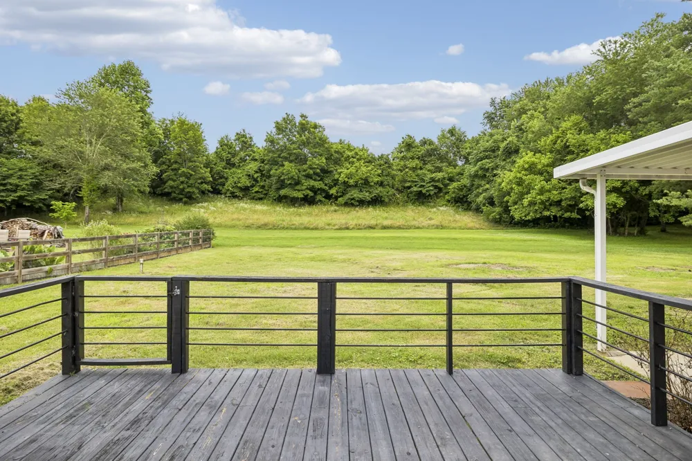 2632 Owens Dr Santa Fe, TN 38482