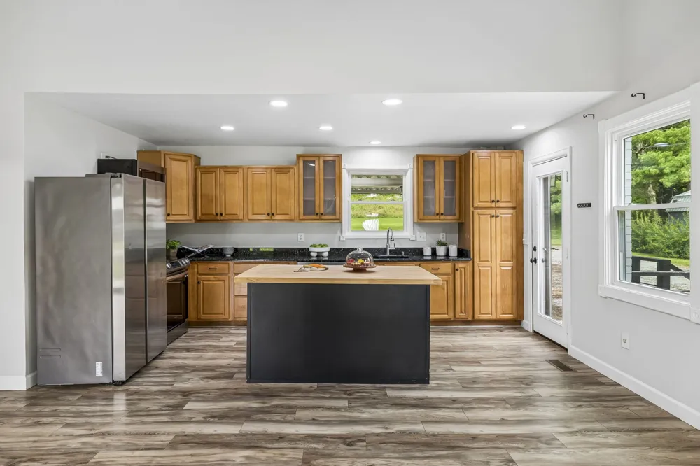 2632 Owens Dr Santa Fe, TN 38482
