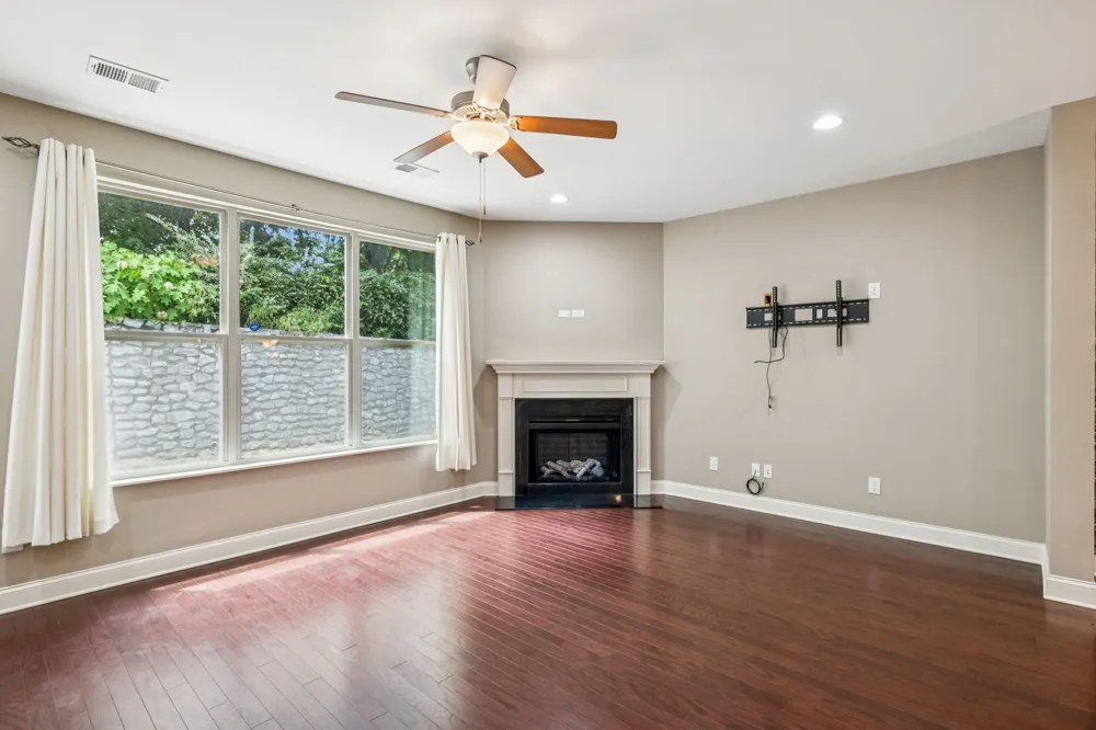 419 Waterbrook Dr Mount Juliet, TN 37122