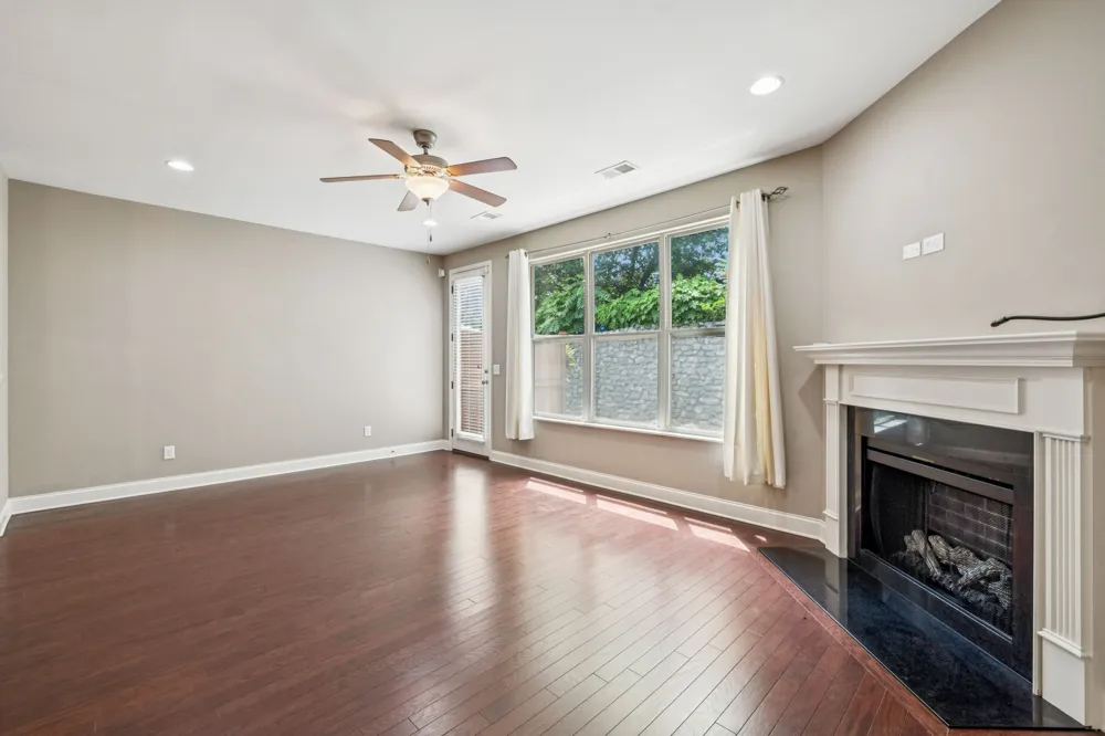 419 Waterbrook Dr Mount Juliet, TN 37122