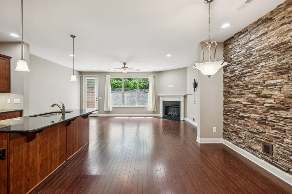 419 Waterbrook Dr Mount Juliet, TN 37122