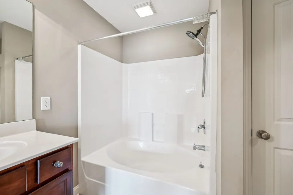 419 Waterbrook Dr Mount Juliet, TN 37122