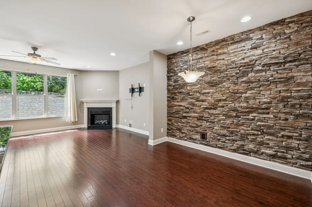 419 Waterbrook Dr Mount Juliet, TN 37122