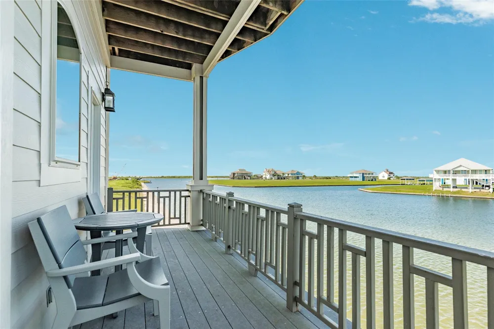 1406 17th Street Port Bolivar, TX 77650
