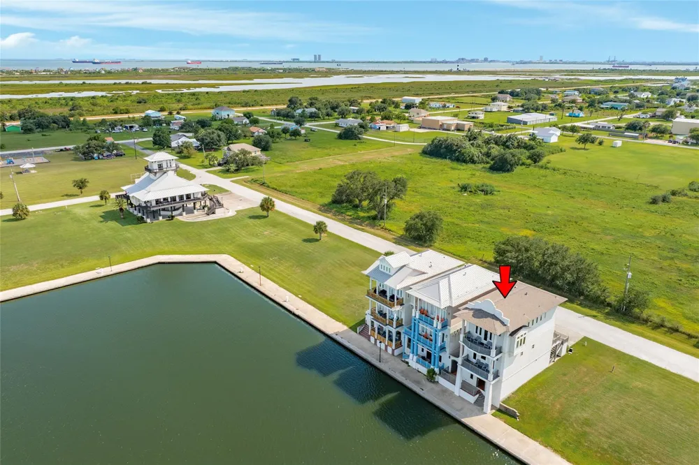 1406 17th Street Port Bolivar, TX 77650