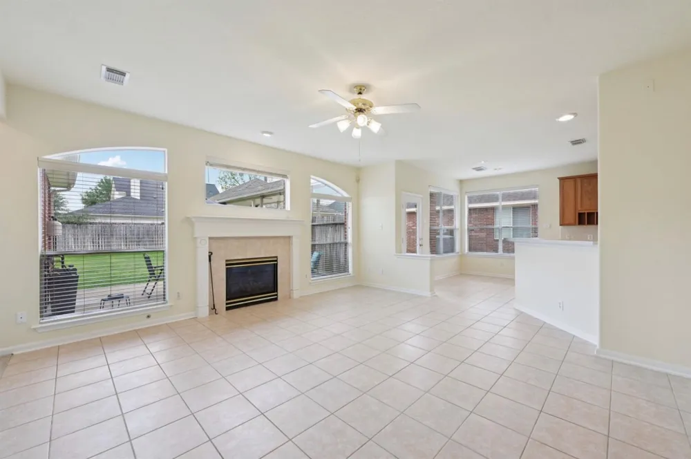 5918 Pebble Bank Lane Houston, TX 77041