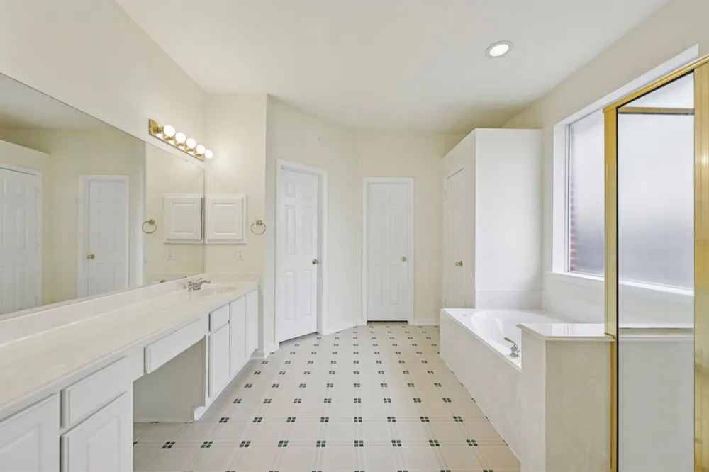 5918 Pebble Bank Lane Houston, TX 77041