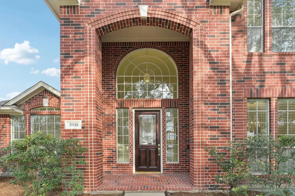 5918 Pebble Bank Lane Houston, TX 77041
