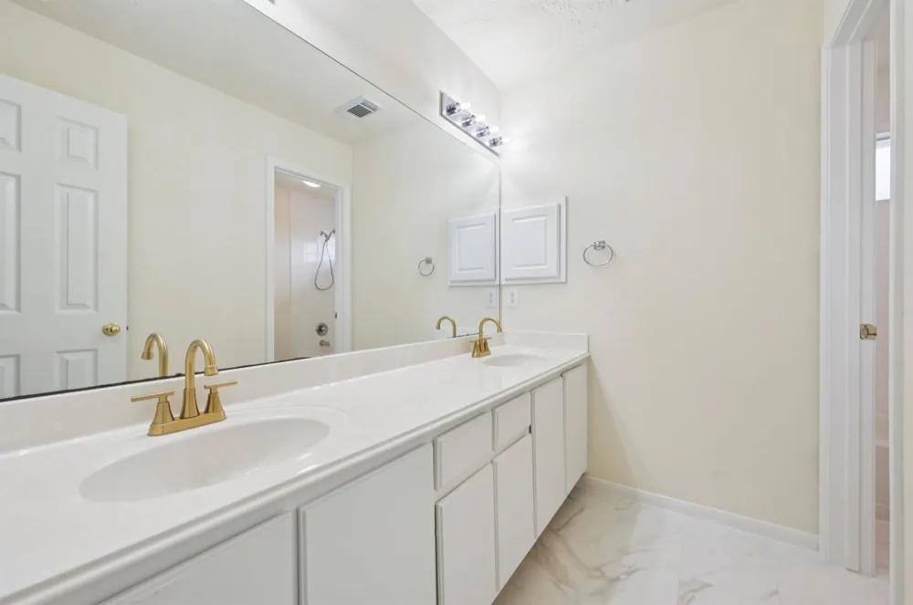 5918 Pebble Bank Lane Houston, TX 77041