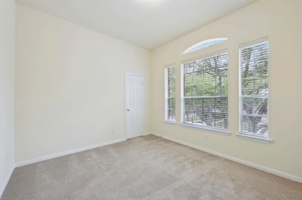 5918 Pebble Bank Lane Houston, TX 77041