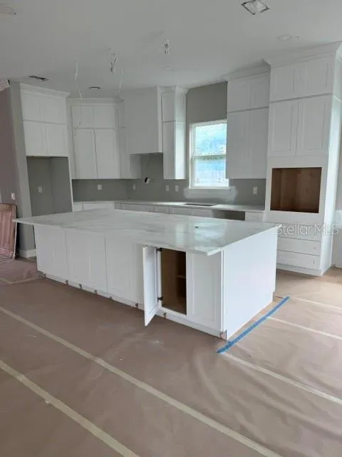 6705 S HIMES AVENUE Tampa, FL 33611