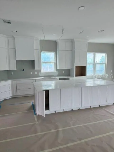 6705 S HIMES AVENUE Tampa, FL 33611