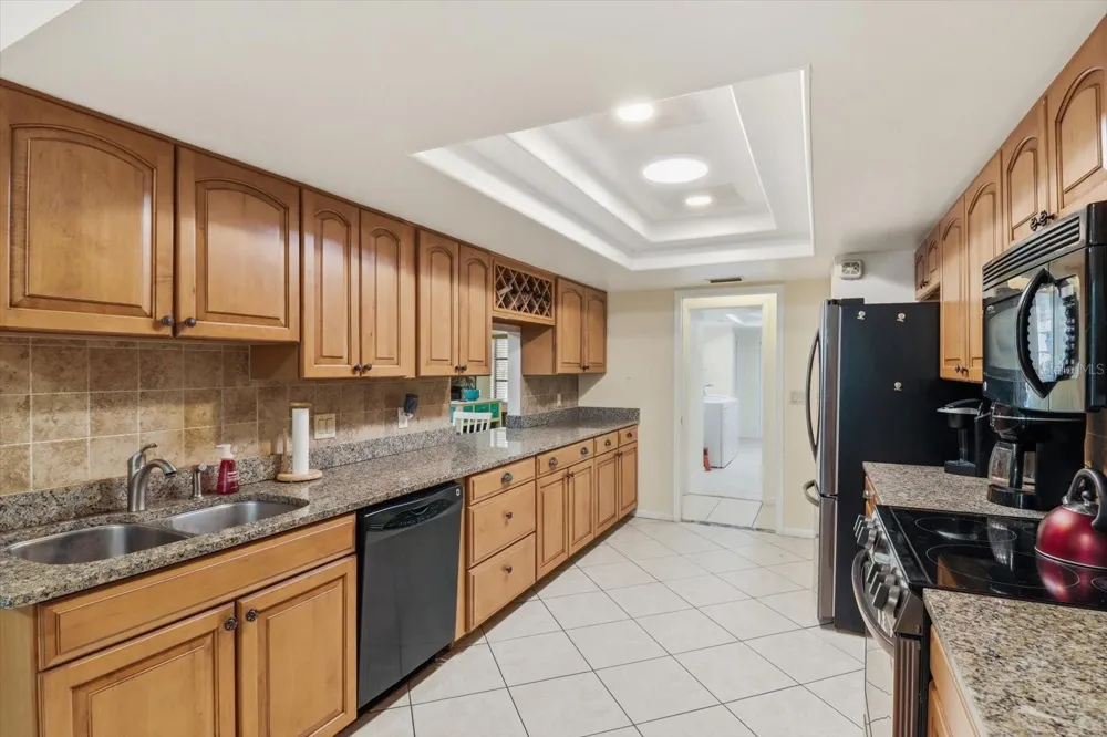 5 SYCAMORE COURT Homosassa, FL 34446