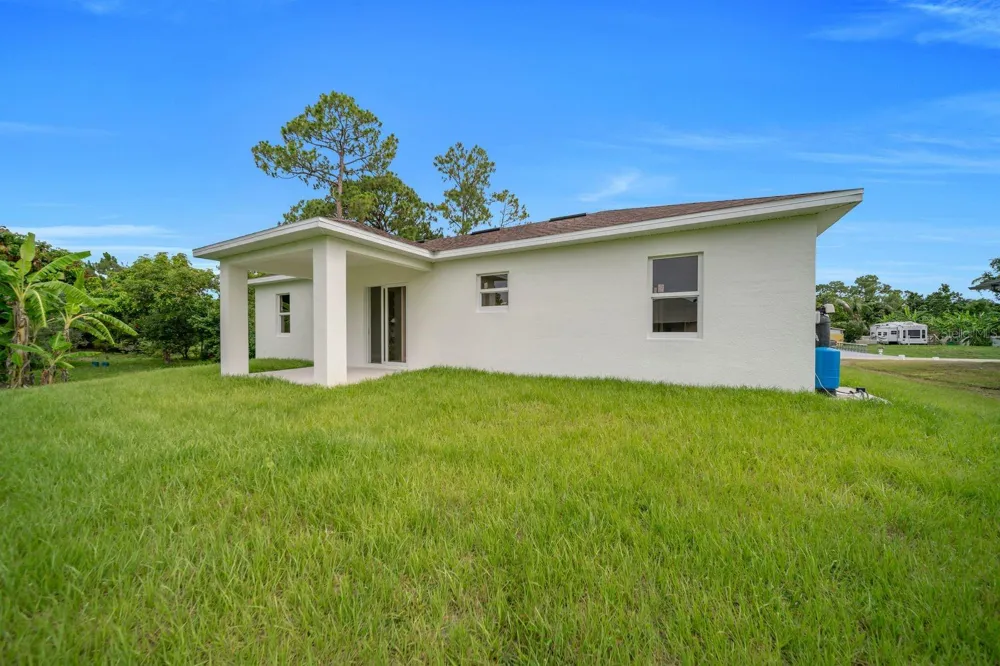 2715 10TH STREET W Lehigh Acres, FL 33971