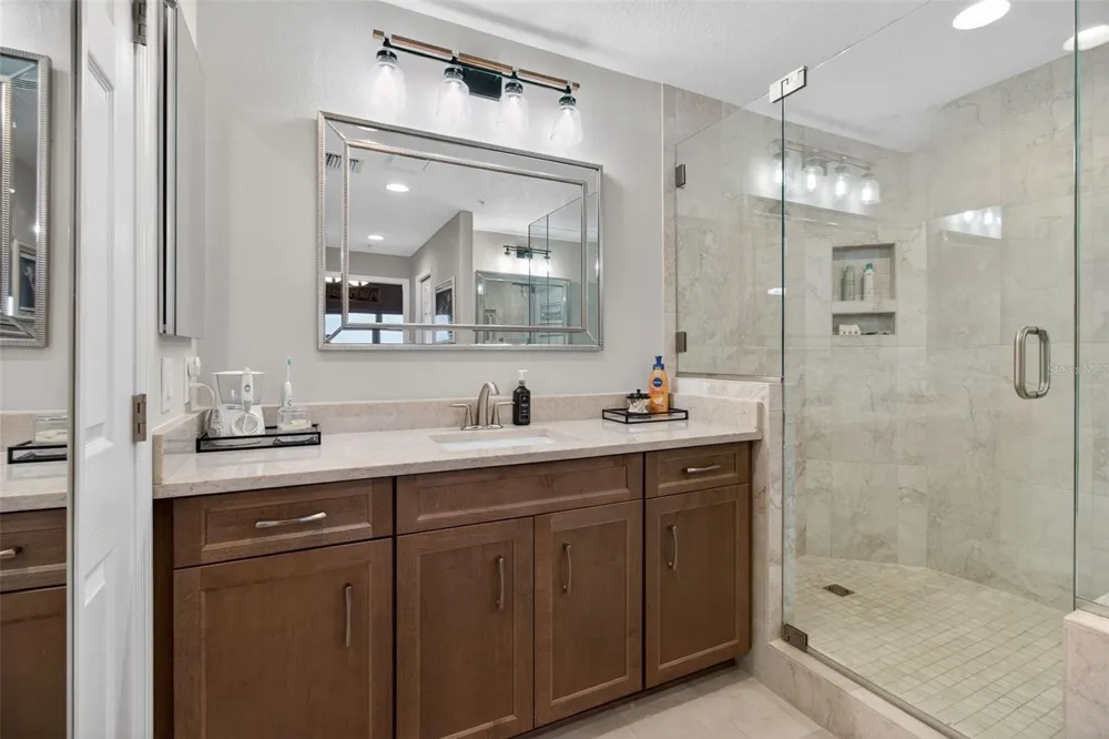 10002 KEY HAVEN ROAD #204 Seminole, FL 33777