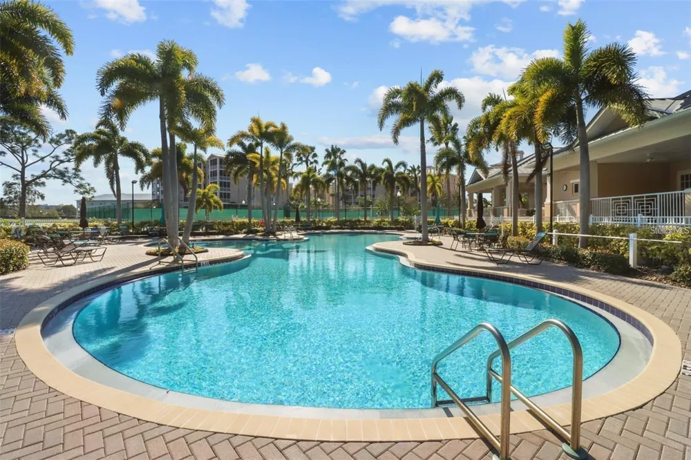 10002 KEY HAVEN ROAD #204 Seminole, FL 33777