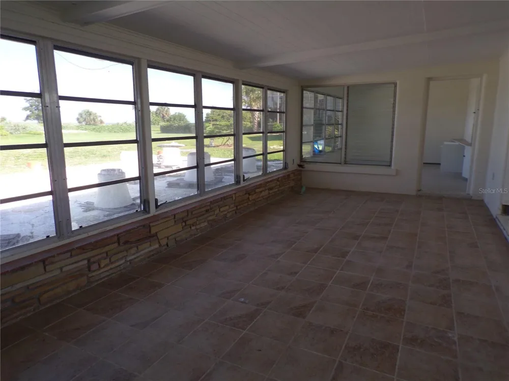 1124 SUNSET DRIVE Venice, FL 34285