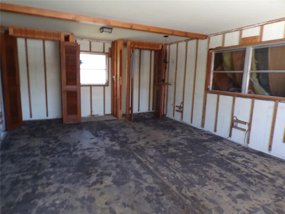 1124 SUNSET DRIVE Venice, FL 34285