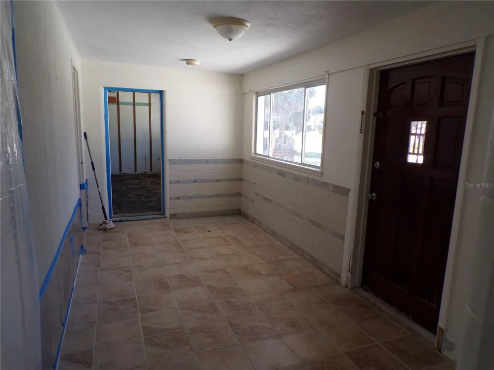 1124 SUNSET DRIVE Venice, FL 34285