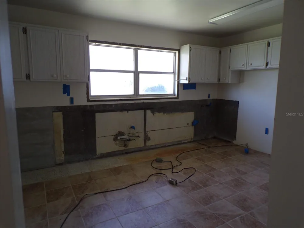 1124 SUNSET DRIVE Venice, FL 34285