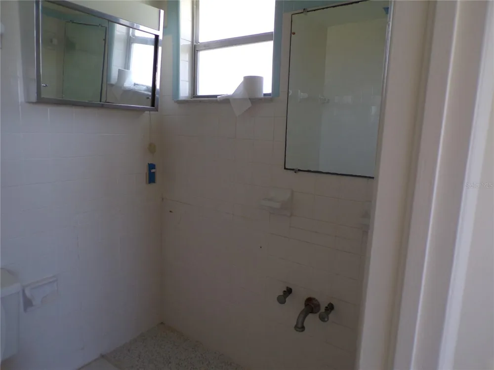 1124 SUNSET DRIVE Venice, FL 34285