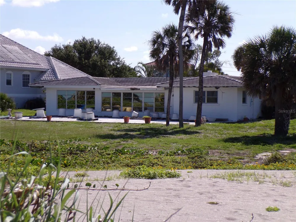 1124 SUNSET DRIVE Venice, FL 34285