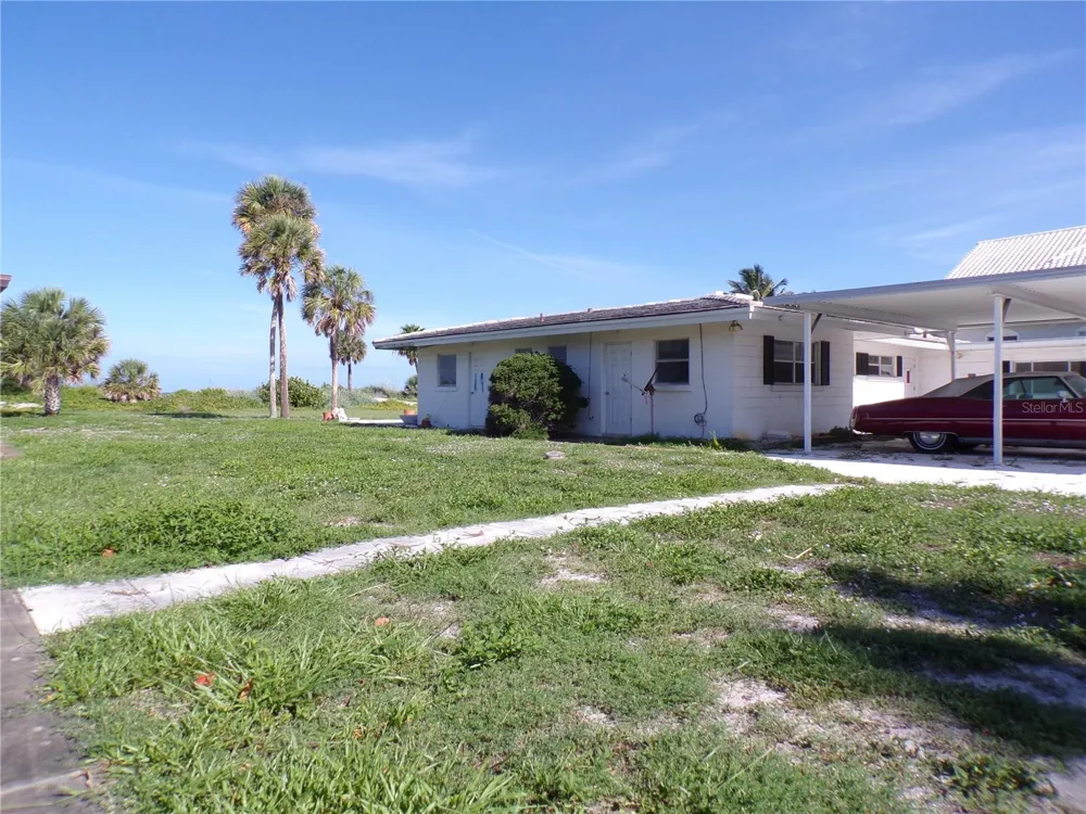 1124 SUNSET DRIVE Venice, FL 34285