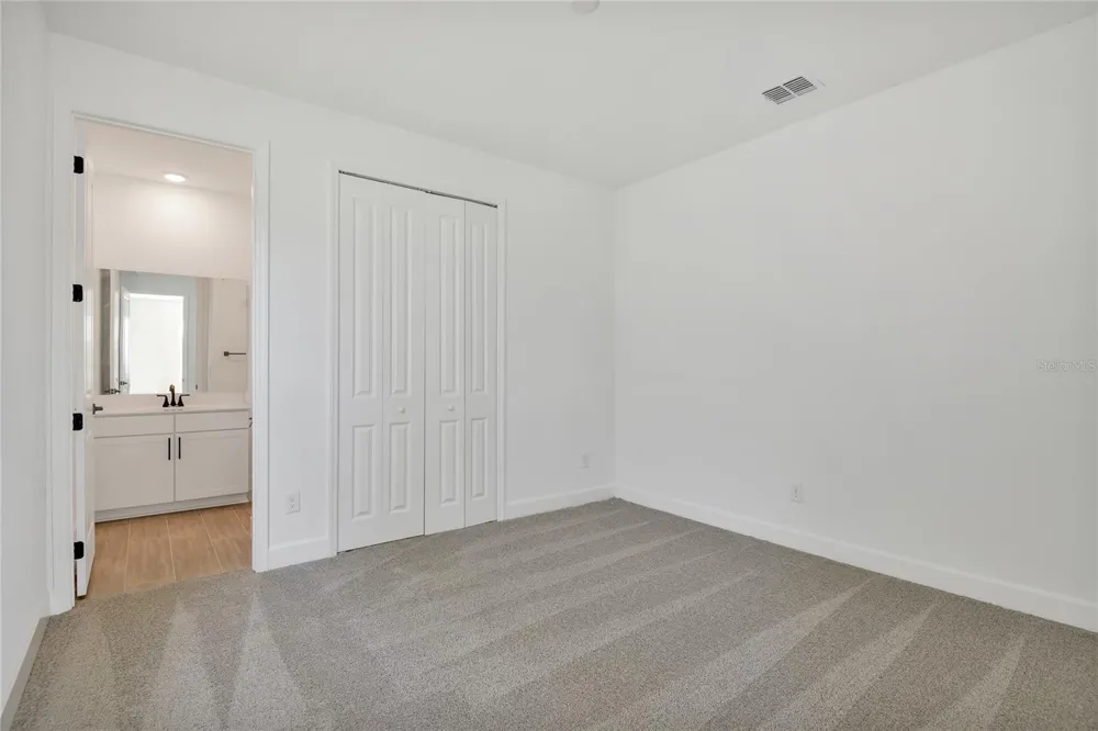 141 WATERSTONE LOOP Tavares, FL 32778