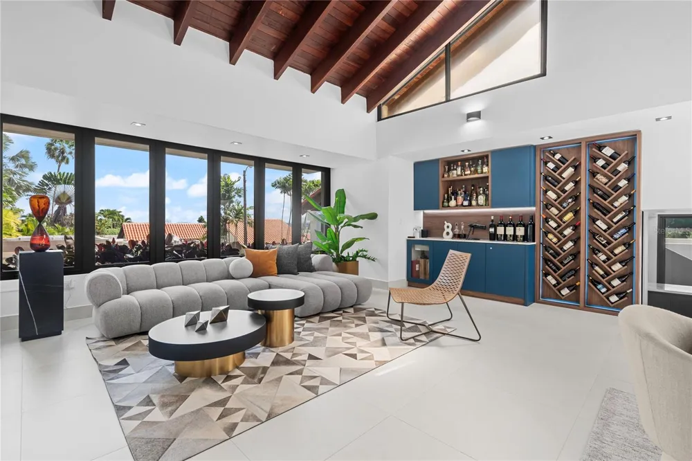 58 C Guaynabo, PR 00969
