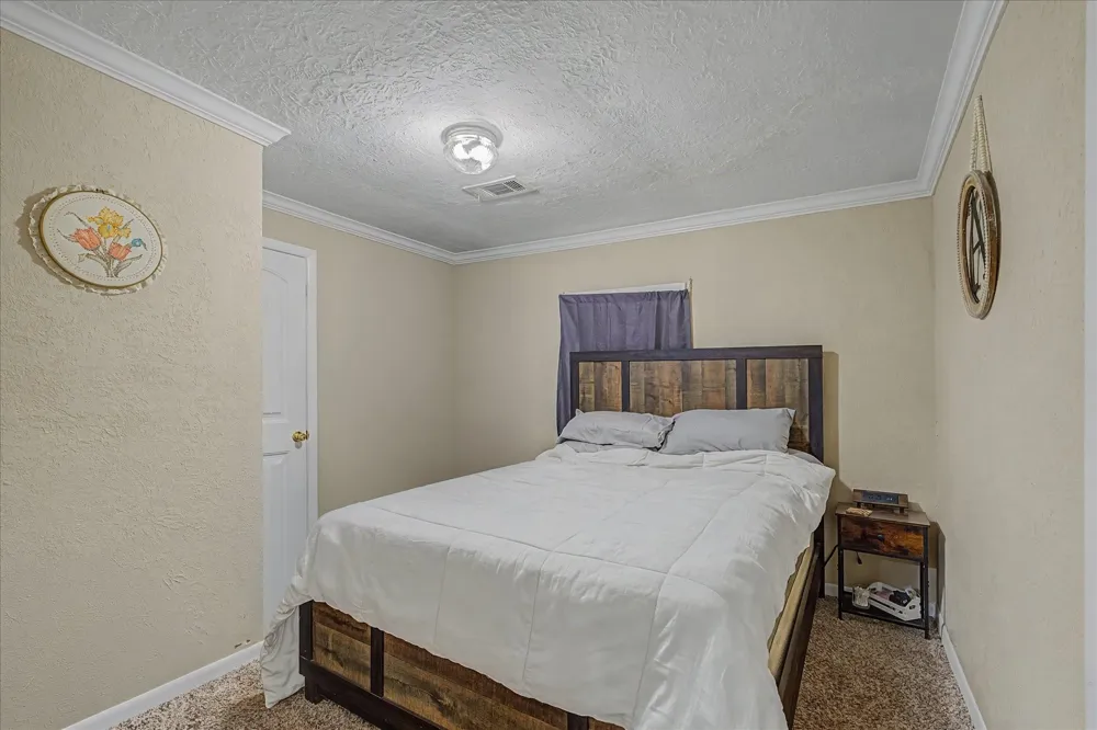 1215 Orange Street Vidor, TX 77662