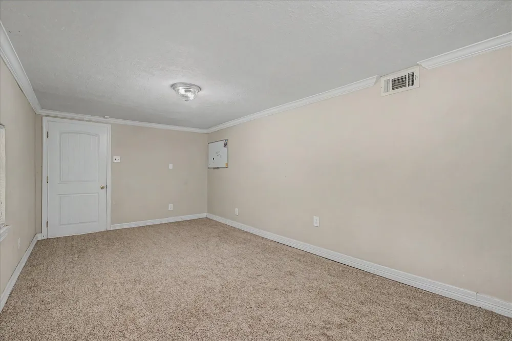 1215 Orange Street Vidor, TX 77662