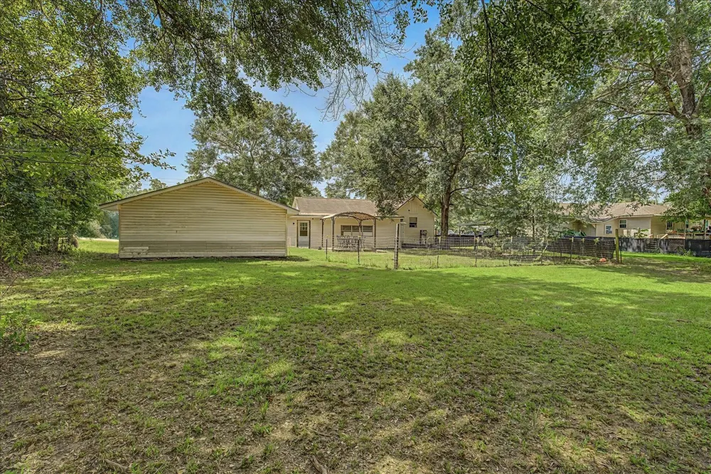 1215 Orange Street Vidor, TX 77662