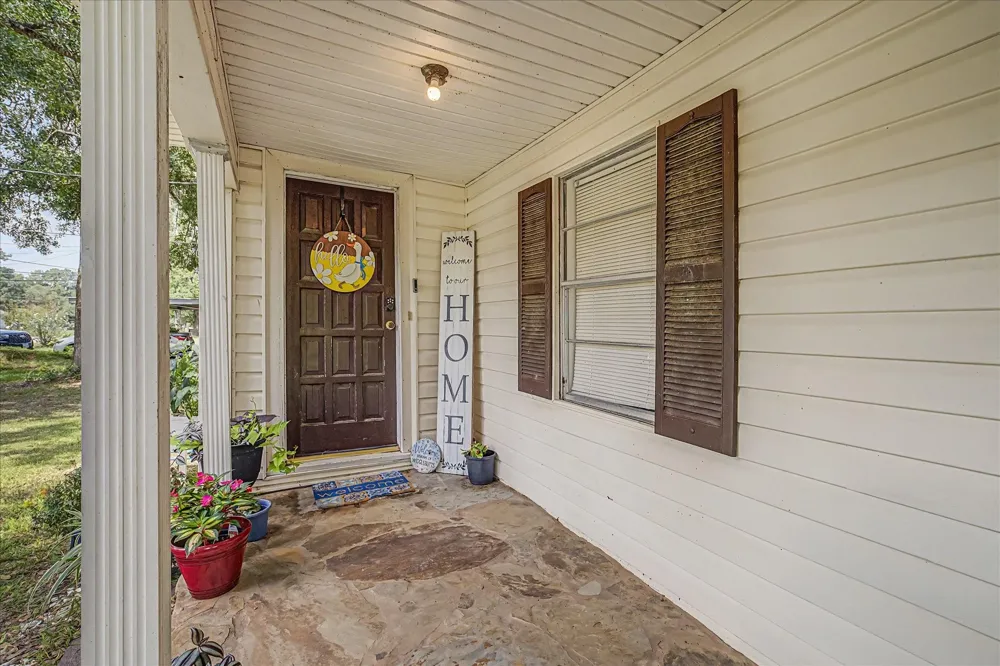 1215 Orange Street Vidor, TX 77662