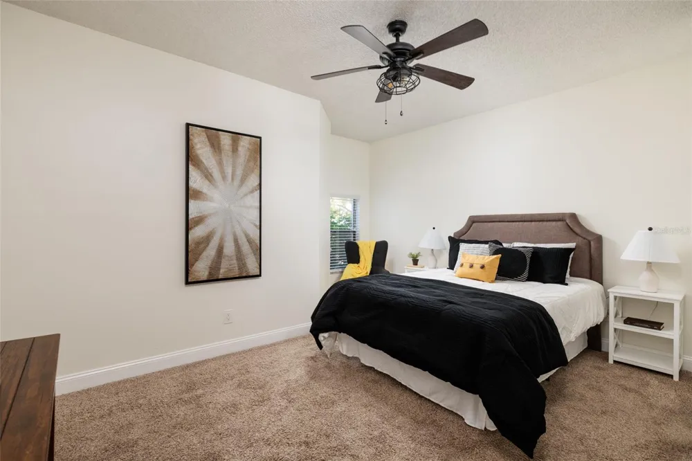 4405 W FAIR OAKS AVENUE #21 Tampa, FL 33611