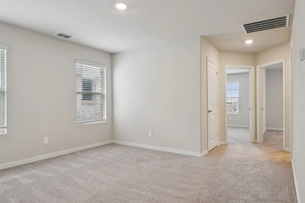 2669 Kings Canyon Mews Corinth, TX 76210