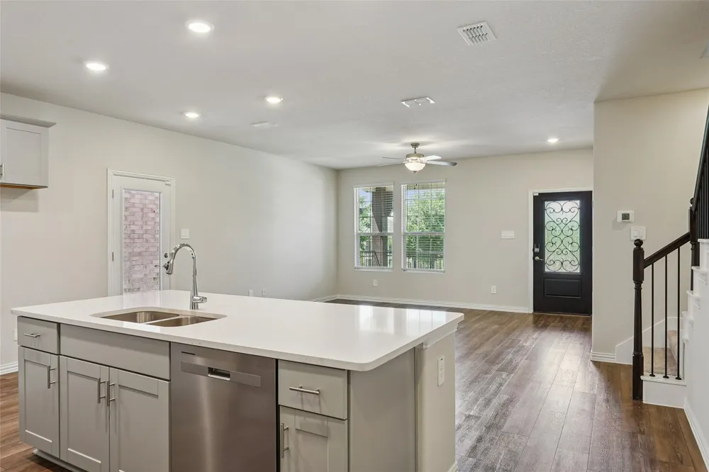 2669 Kings Canyon Mews Corinth, TX 76210