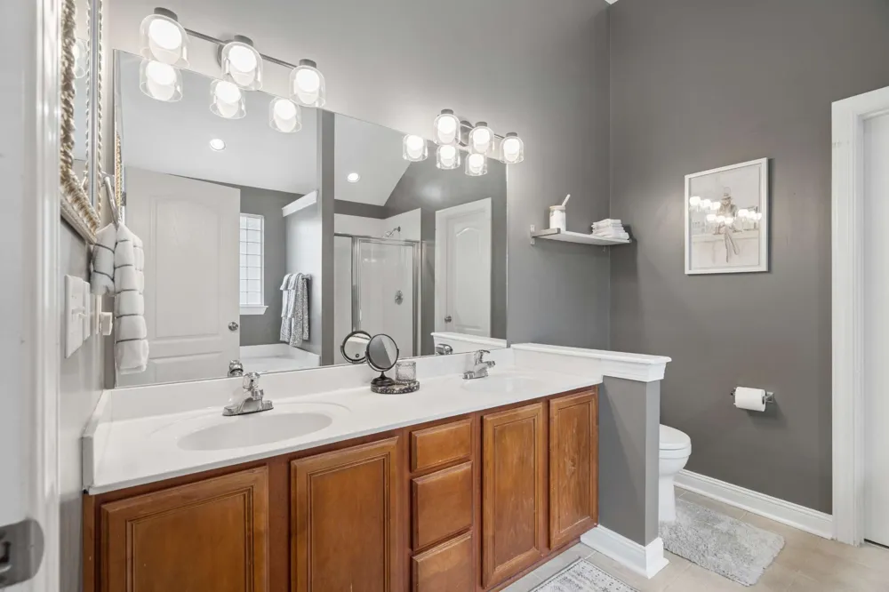 7476 Riverland Dr Nashville, TN 37221