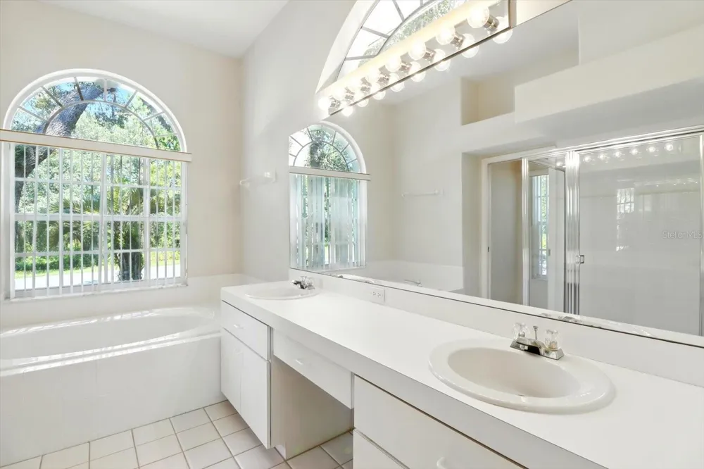 8 SWEETGUM COURT Homosassa, FL 34446