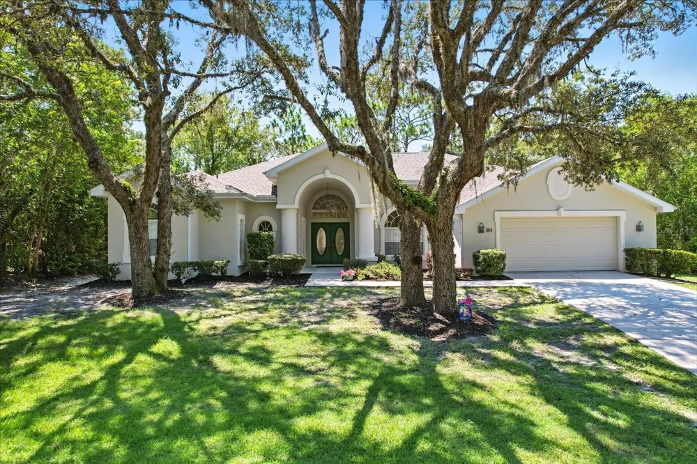 8 SWEETGUM COURT Homosassa, FL 34446