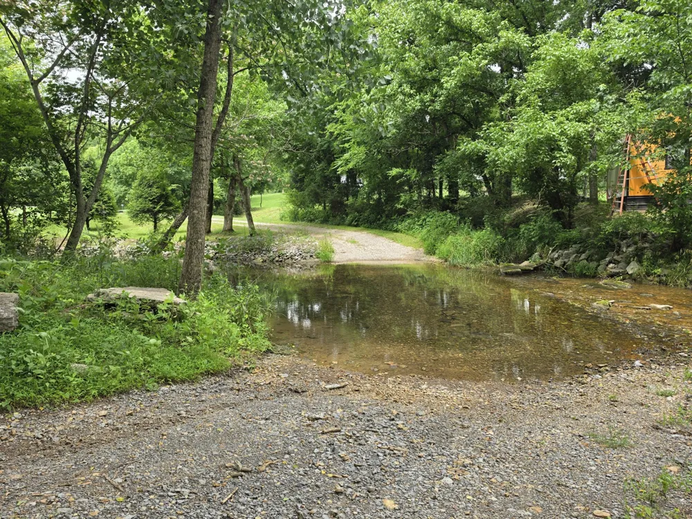 448 Osage Ln Bradyville, TN 37026