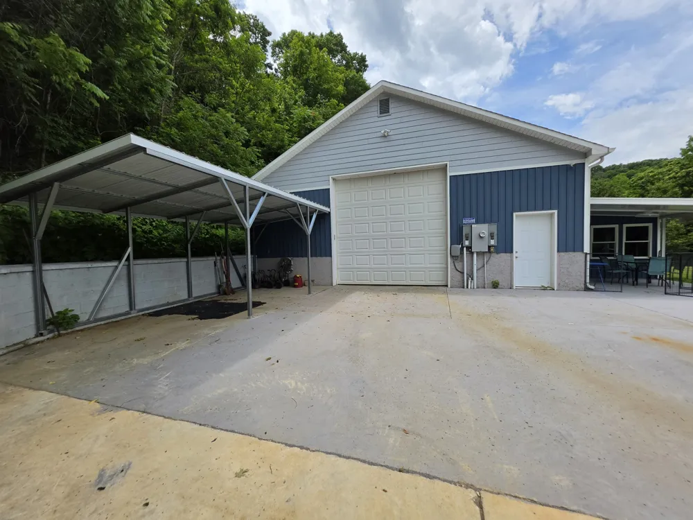 448 Osage Ln Bradyville, TN 37026