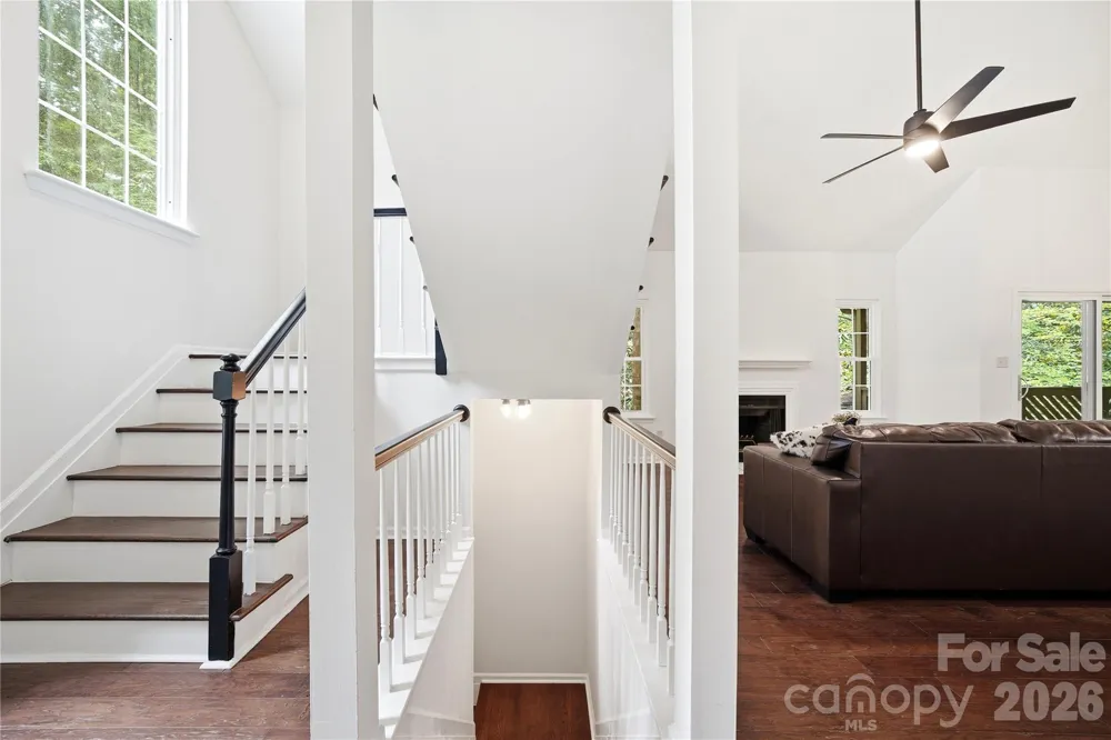 6150 Gray Gate Lane #i Charlotte, NC 28210